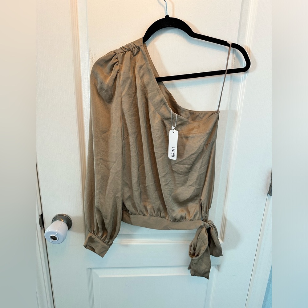 Glam One Shoulder Blouse with tie bottom